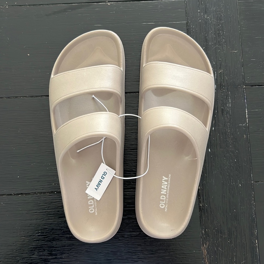 Old Navy Sandals NWT